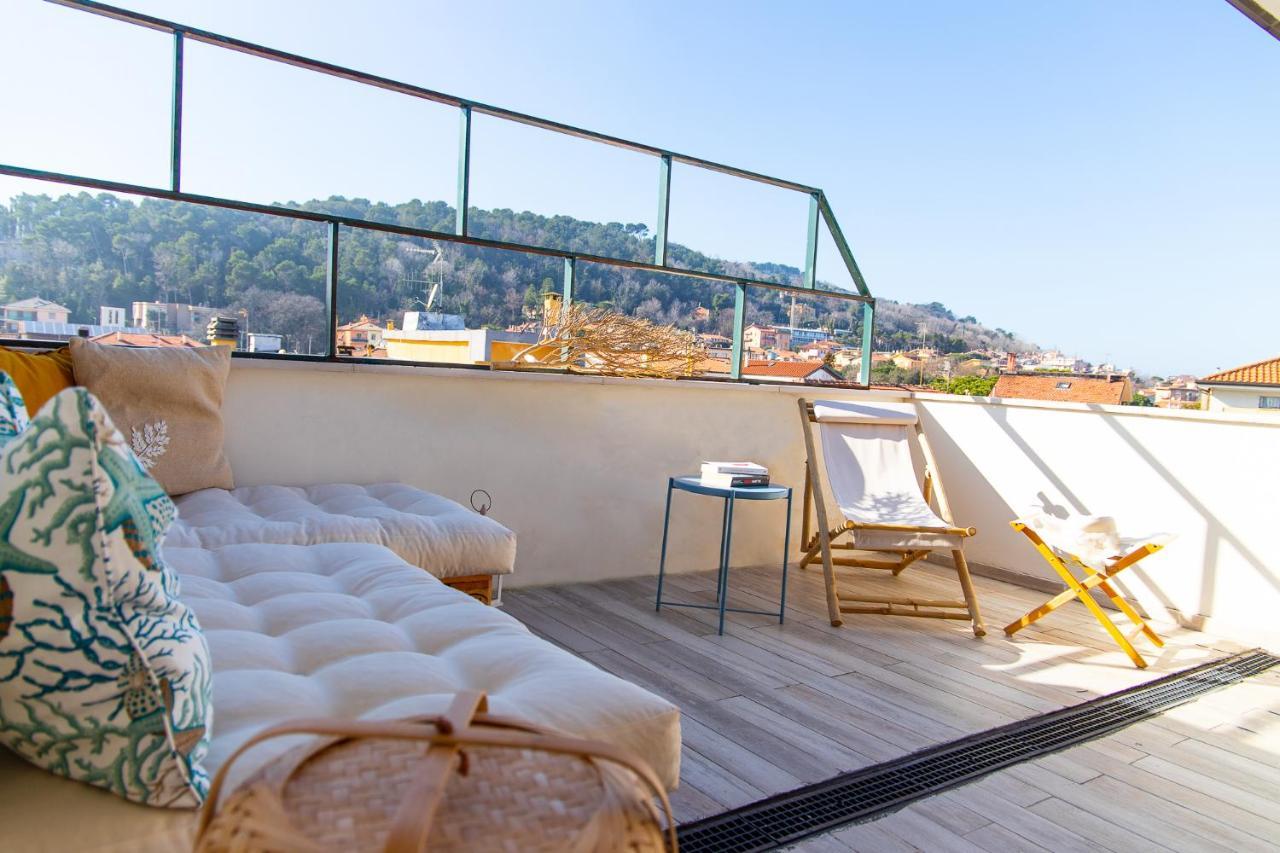 Zefiro Home Pesaro Zona Mare E San Bartolo By Yohome Εξωτερικό φωτογραφία