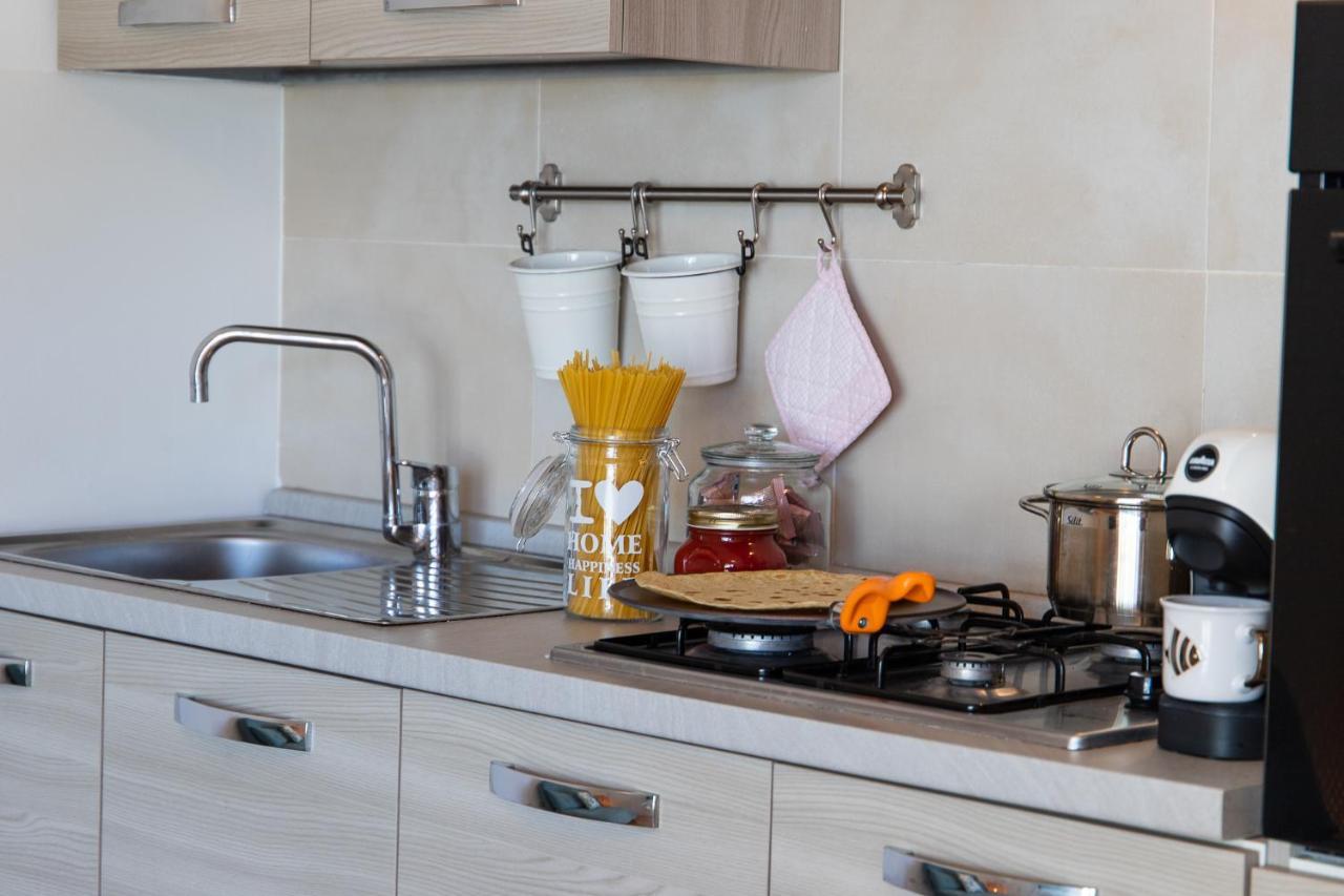 Zefiro Home Pesaro Zona Mare E San Bartolo By Yohome Εξωτερικό φωτογραφία